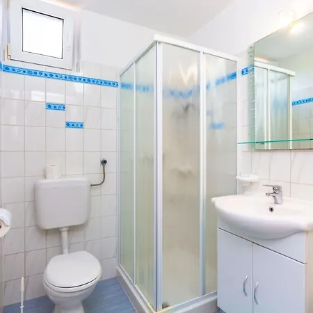 Ferienwohnung Fur 8 Personen Ca 100 Qm In Medulin, Istrien Sudkuste Von Istrien Medulin