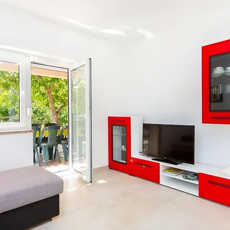 Ferienwohnung Fur 8 Personen Ca 100 Qm In Medulin, Istrien Sudkuste Von Istrien *
