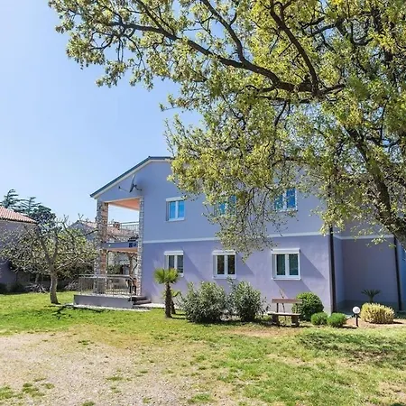 Ferienwohnung Fur 8 Personen Ca 100 Qm In Medulin, Istrien Sudkuste Von Istrien Medulin